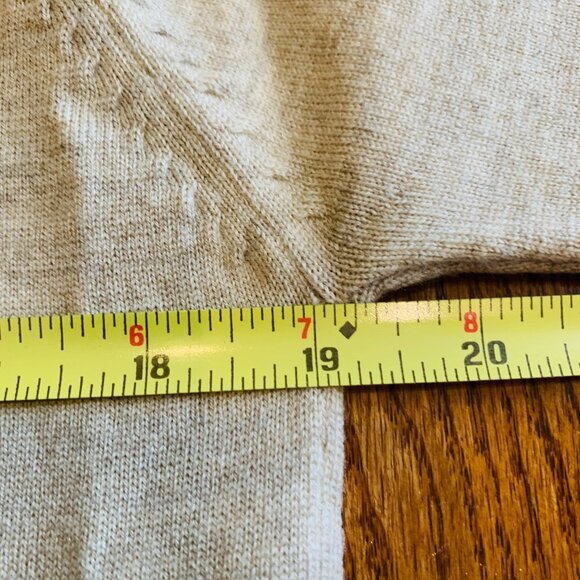 Pendleton 100% Merino Wool Cream Turtleneck Sweater Size Medium - Picture 6 of 15